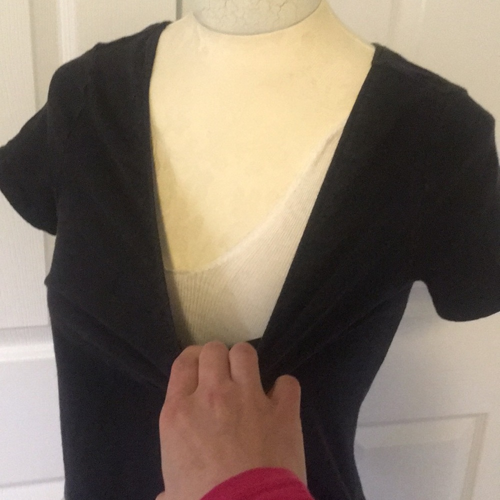 Maternity and nursing/feeding top, small